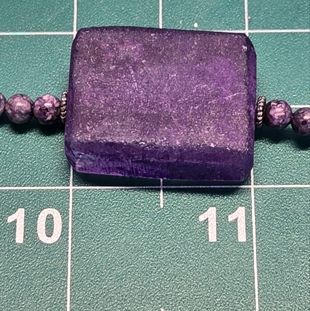 Elegant Dyed Glass Purple Beaded Necklace - Picture 5 of 11